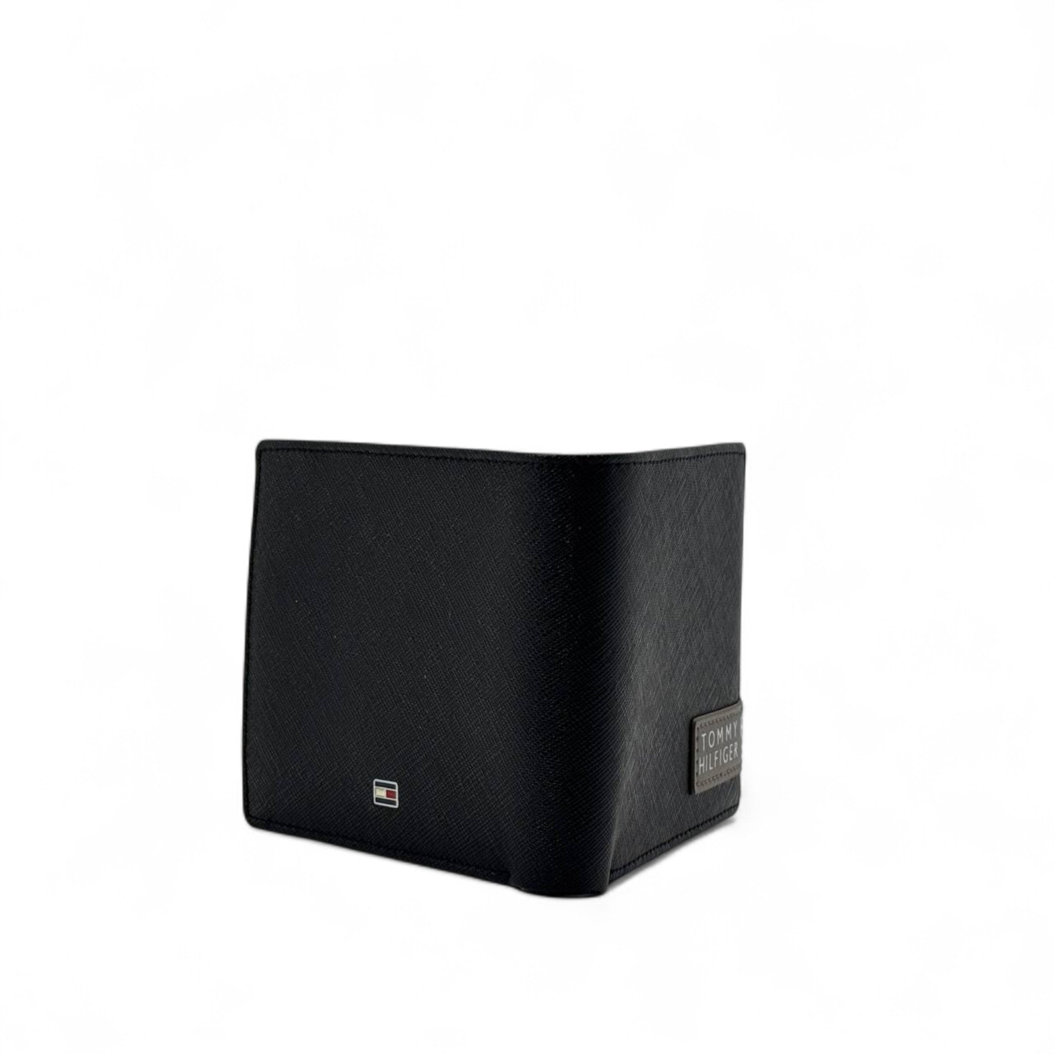 Tommy Hilfiger Black Wallet – Signature Patch Edition 🖤🧵🇺🇸