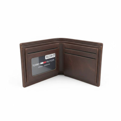 Tommy Hilfiger Classic Leather Bifold Wallet – Brown 🤎✨