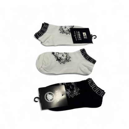 Versace-Inspired Medusa Socks 3 Pack ⚪⚫ | Bold Statement in Monochrome