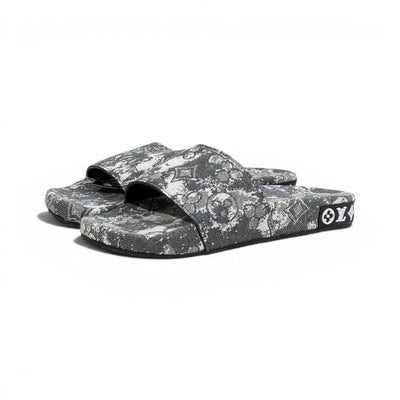 Louis Vuitton Grey Monogram Slide Sandals – Luxury Designer Casual Slippers ✨🩶