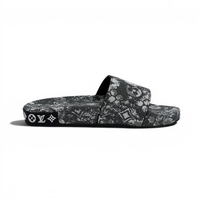 Louis Vuitton Grey Monogram Slide Sandals – Luxury Designer Casual Slippers ✨🩶