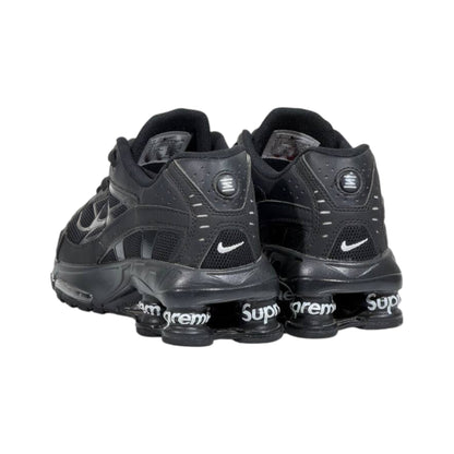 🔥👟 Nike Shox Ride 2 x Supreme Triple Black Limited Edition Sneakers – Premium Streetwear Cushion Running Shoes 🖤⚡