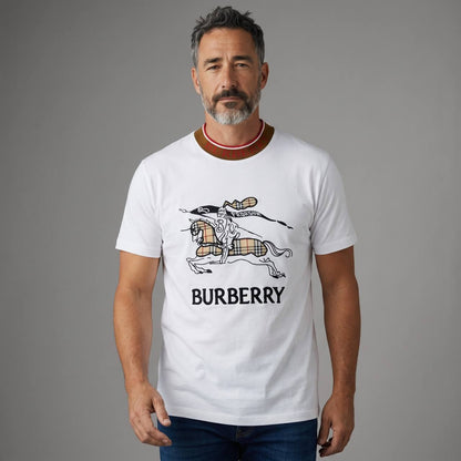 Burberry Equestrian Knight Graphic T-Shirt – White Heritage Edition 🤍✨