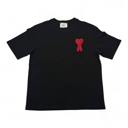 ❤️ AMI Paris “Ami de Coeur” Black Tee – Signature Heart Patch 🖤