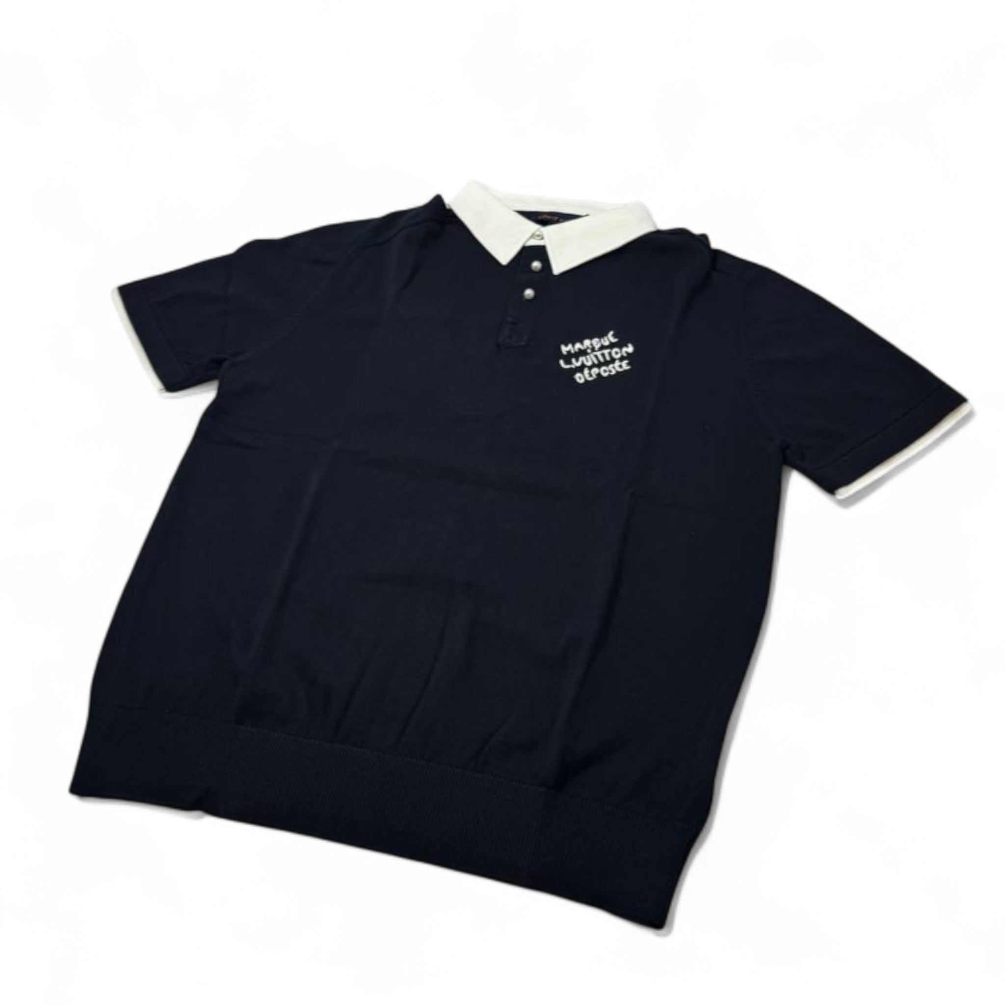 🕴️ Louis Vuitton Embroidered Polo – Navy & White Elegance ⚪🔵