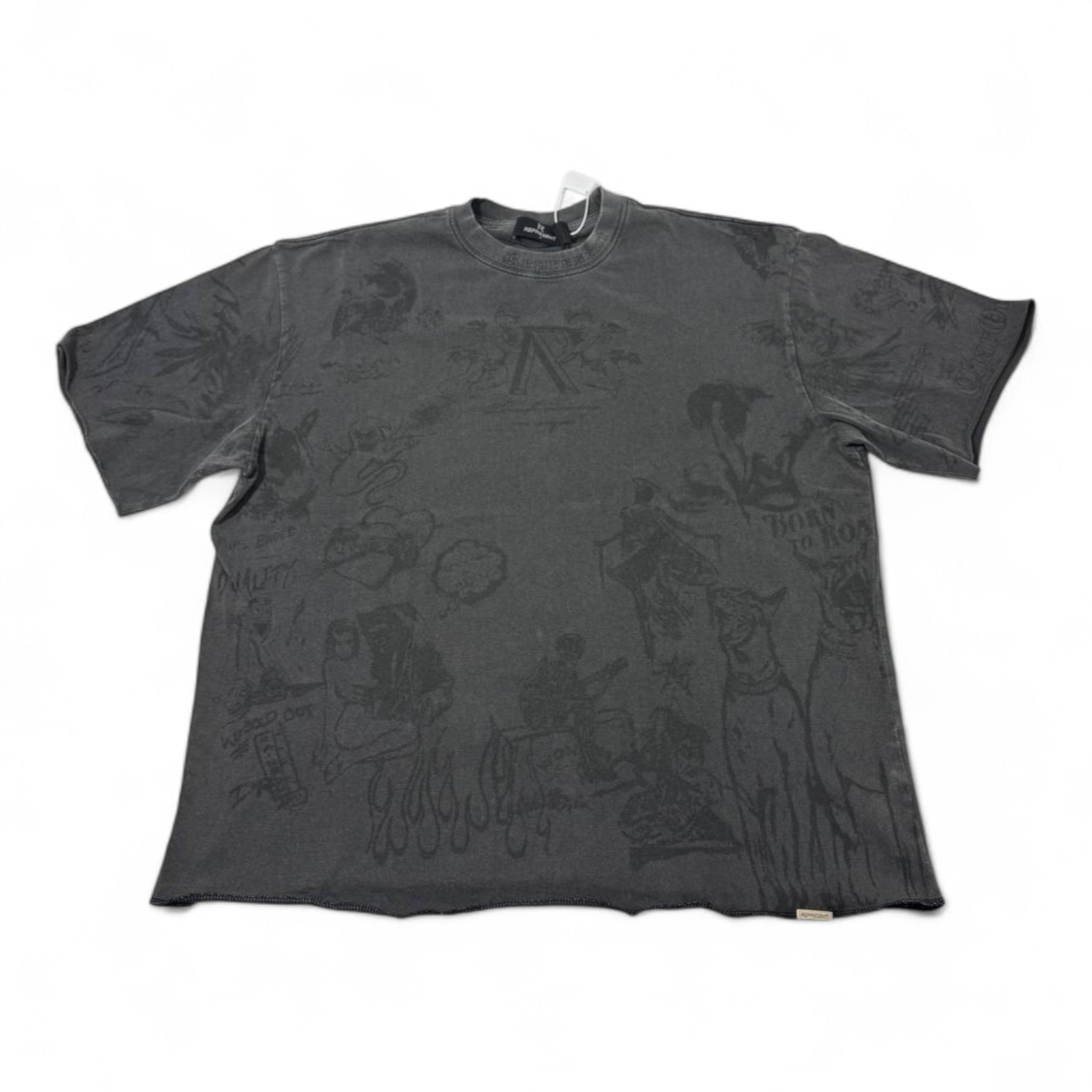 🔥 Represent “Born to Roam” Washed Black Graphic Tee 🐺🎸