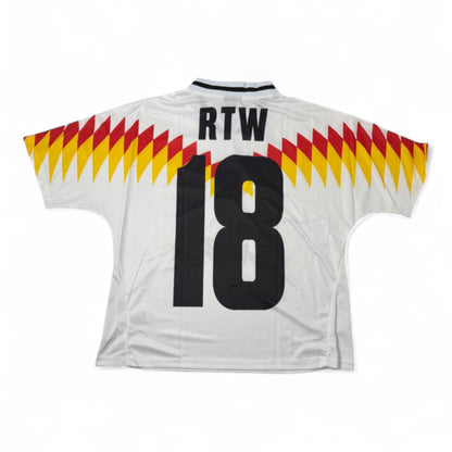 🔥 Corteiz “Rule The World” Jersey Tee – White/Red/Yellow ⚡🏀