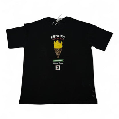 🍟 Fendi “Hot & Tasty” Fries Graphic Tee – Black Street Snack Edition 🔥🖤