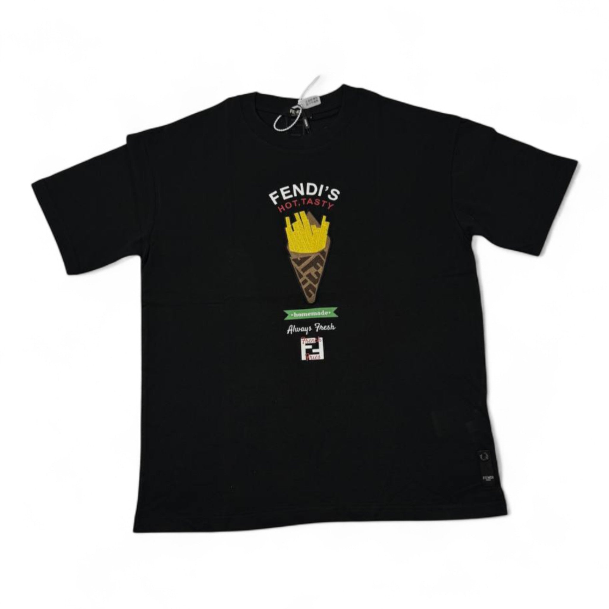 🍟 Fendi “Hot & Tasty” Fries Graphic Tee – Black Street Snack Edition 🔥🖤