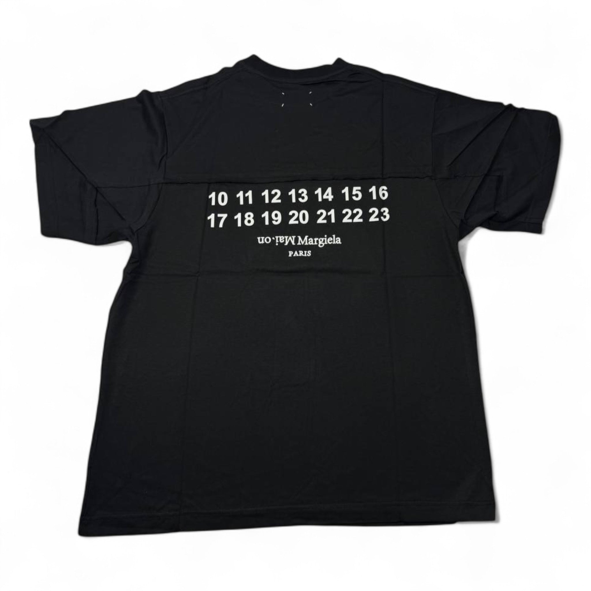 🖤 Maison Margiela Number Logo Tee – Avant-Garde in Every Thread 🔢
