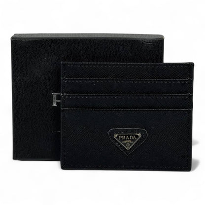 🖤 Prada Saffiano Black Leather Card Holder – Italian Luxury in Every Detail