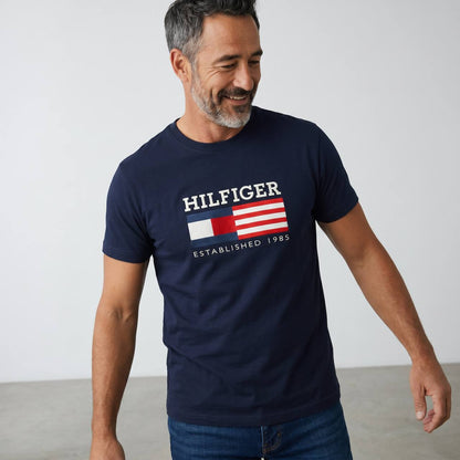 Tommy Hilfiger Classic Flag Logo T-Shirt – Navy Edition 🇺🇸🔥