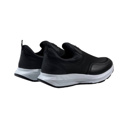 Emporio Armani Slip-On Performance Sneakers ⚫⚪