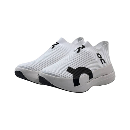 On Cloud UltraFlex Knit Sneakers ⚪⚫