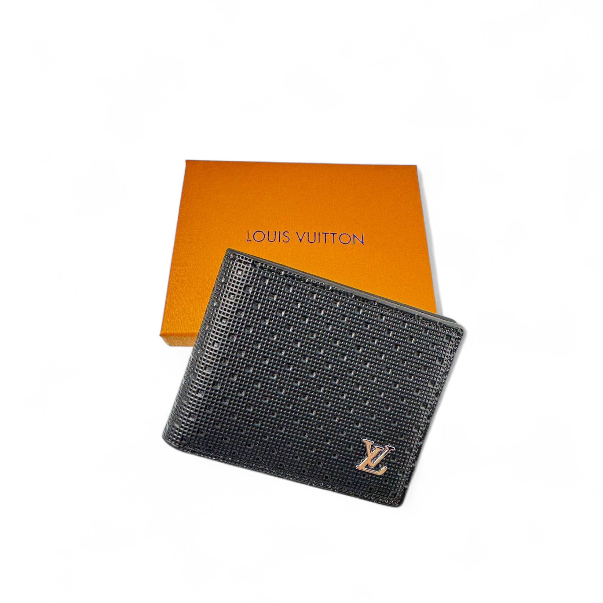 🖤 Louis Vuitton Black Textured Leather Wallet – Men’s Luxury Bifold with LV Logo 🖤