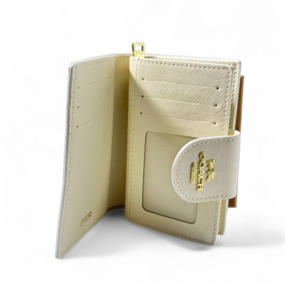 🌸 Coach Floral Signature Canvas Wallet – Women's Luxury Snap Wallet with White Closure 🌸