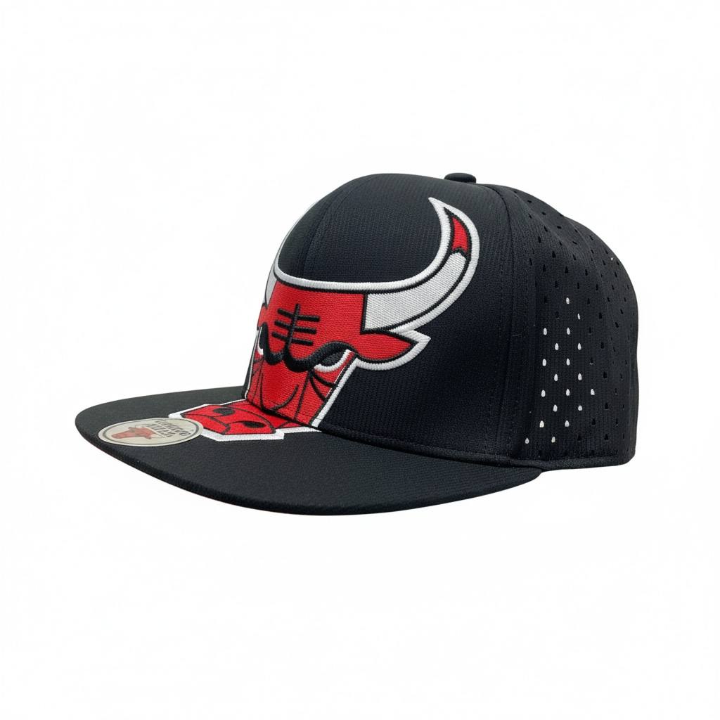 Chicago Bulls Black Snapback Cap 🐂🔥🧢