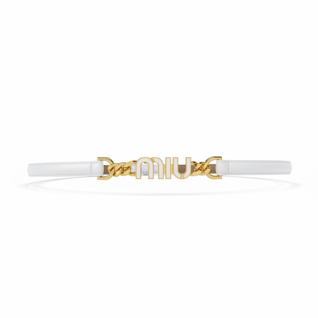 Miu Miu Slim Leather Belt – White Gold Logo Chain Detail ✨🤍