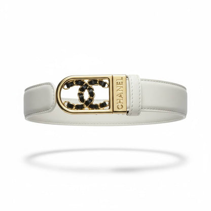 Chanel CC Chain Buckle Belt – Ivory Leather Gold Statement ✨🤍