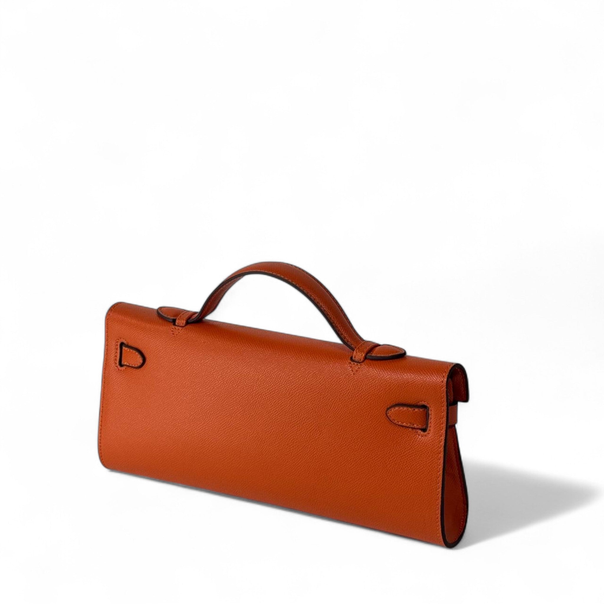 Hermès Kelly To Go Clutch – Orange Epsom Leather with Gold Hardware 🧡✨