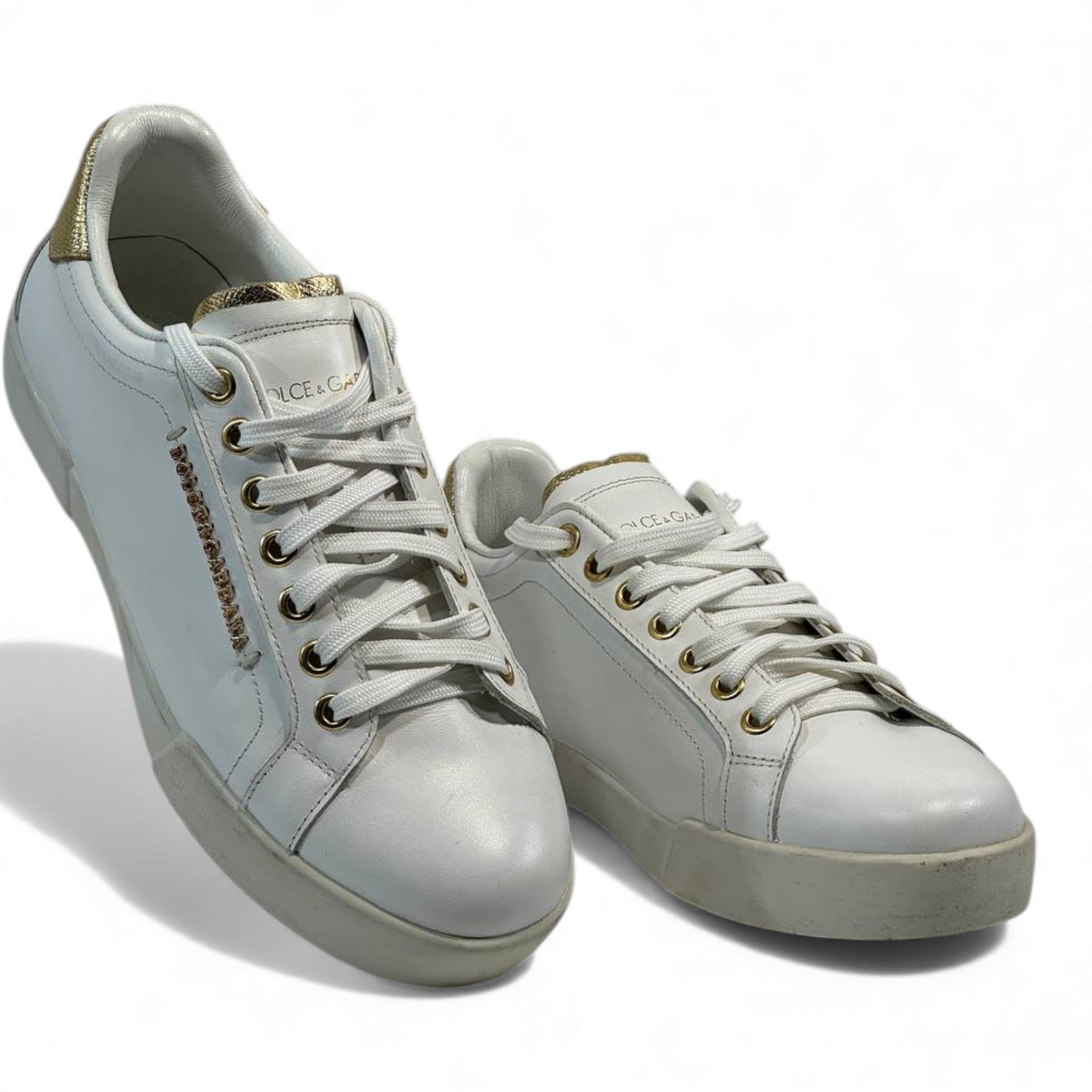 ✨ Dolce & Gabbana White Gold Accent Sneakers – Luxury in Every Step 👟