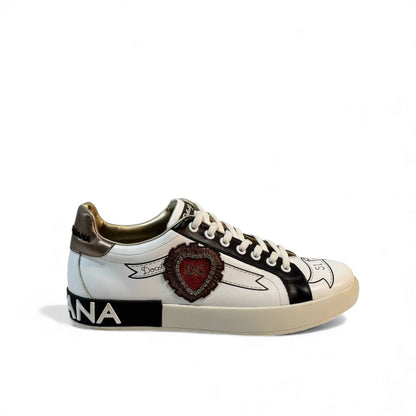 🔥 Dolce & Gabbana “Si Vis Amari Ama” Sneakers – Iconic Italian Statement 👟