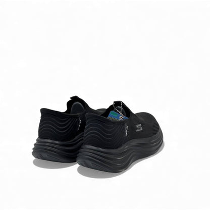 🖤 Skechers Slip-On Arch Fit Black Sneakers – All-Day Comfort, Timeless Style 👟