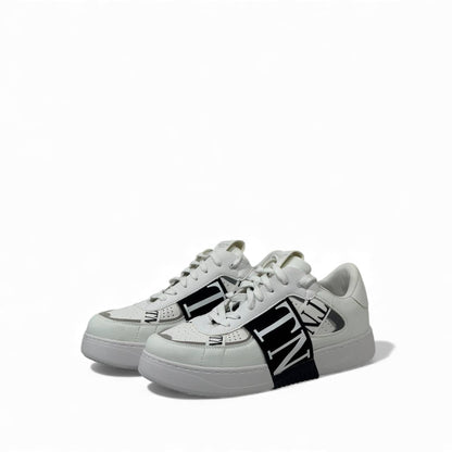 🤍 Valentino Garavani VL7N White & Black Sneakers – Modern Luxury Redefined 👟