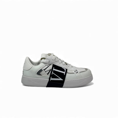 🤍 Valentino Garavani VL7N White & Black Sneakers – Modern Luxury Redefined 👟