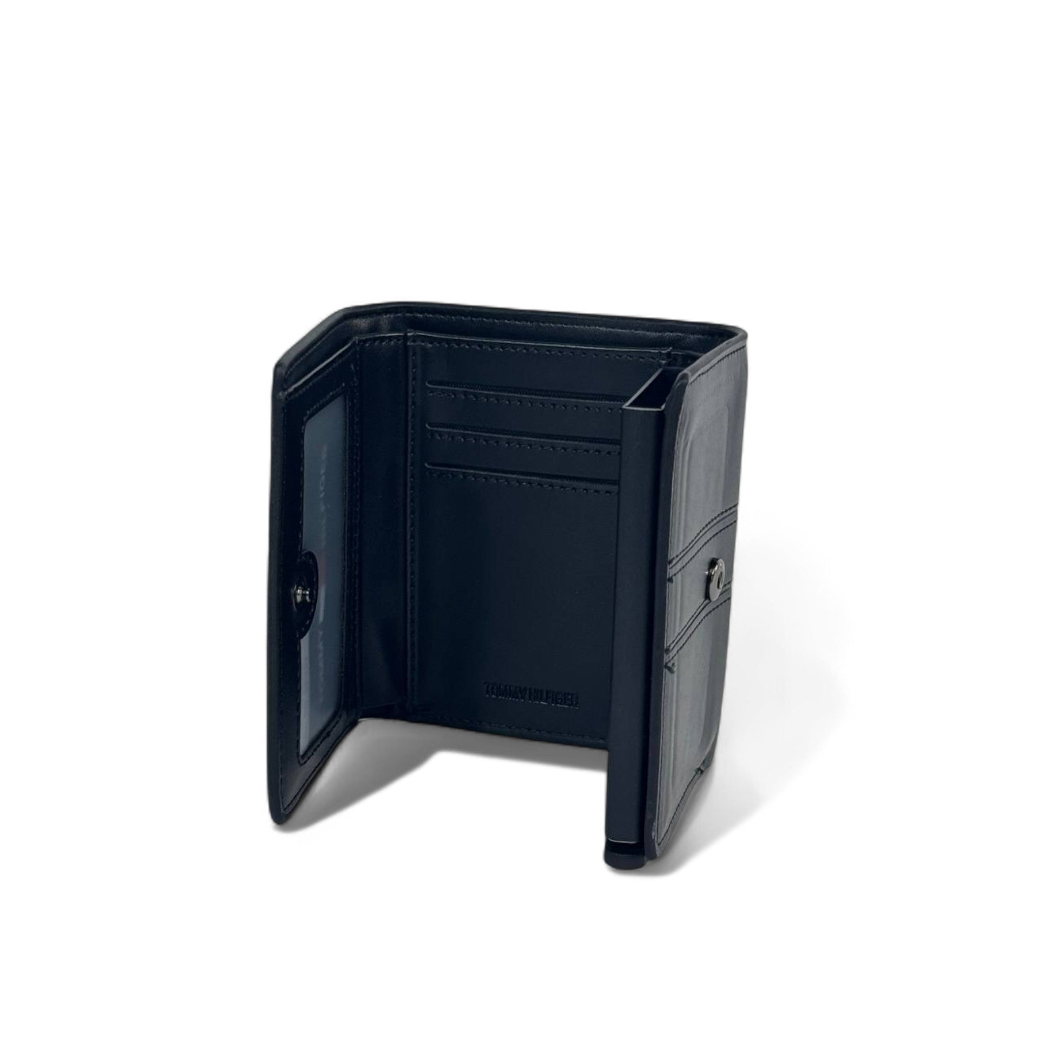 Tommy Hilfiger Black Leather Trifold Wallet – Sleek & Compact 🖤👔