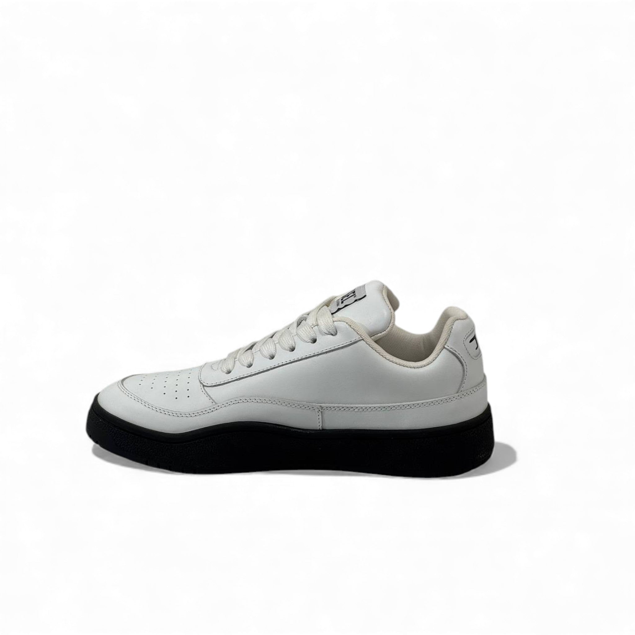 🤍 Diesel S-Serendipity Low Sneakers – Minimal Form, Maximum Attitude 👟