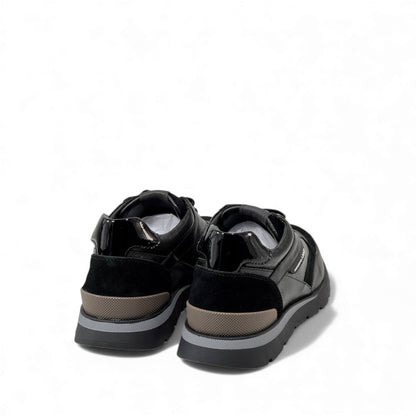 BOSS x Porsche Forged Black Sneakers – Performance Meets Precision ⚙️🏁