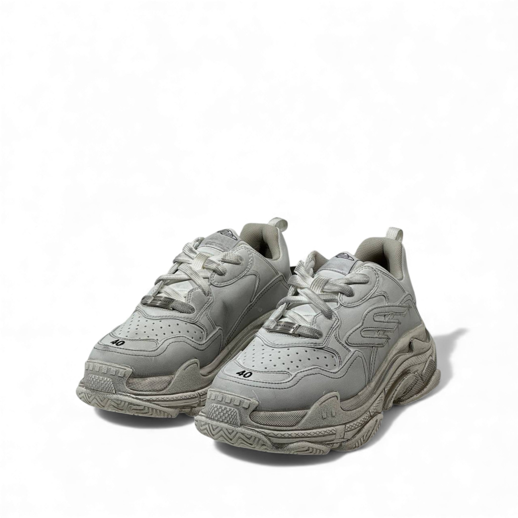 Balenciaga Triple S – White Monolith Edition 👟