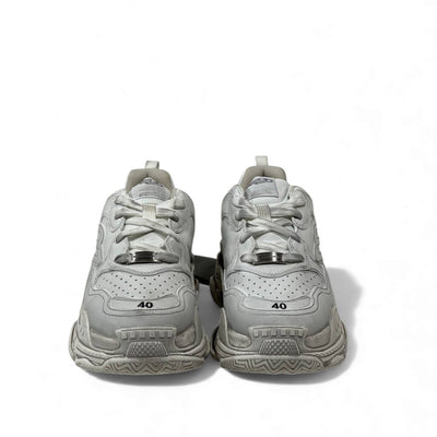 Balenciaga Triple S – White Monolith Edition 👟