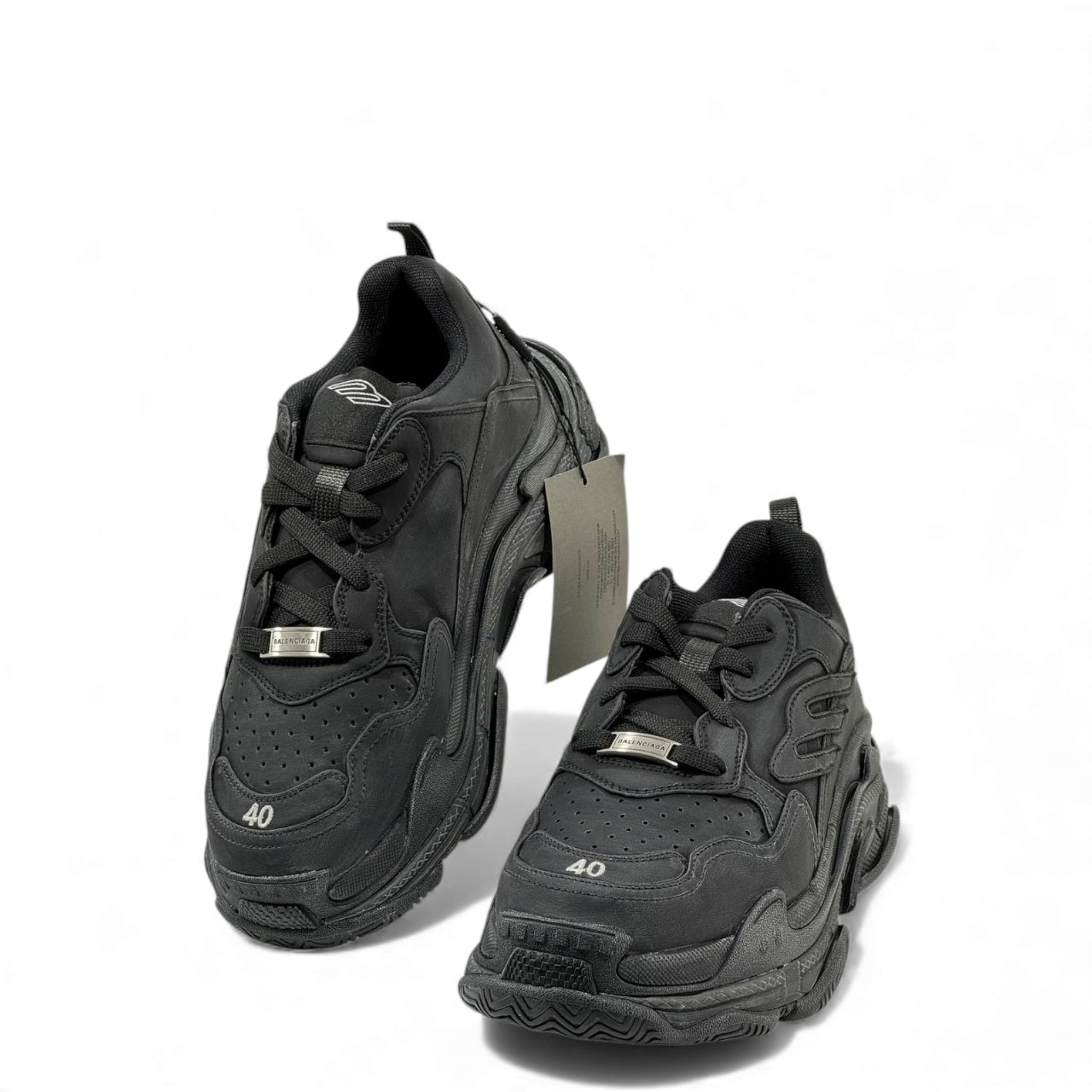 Balenciaga Triple S – All Black Stealth Edition 🖤