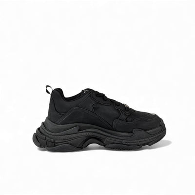 Balenciaga Triple S – All Black Stealth Edition 🖤