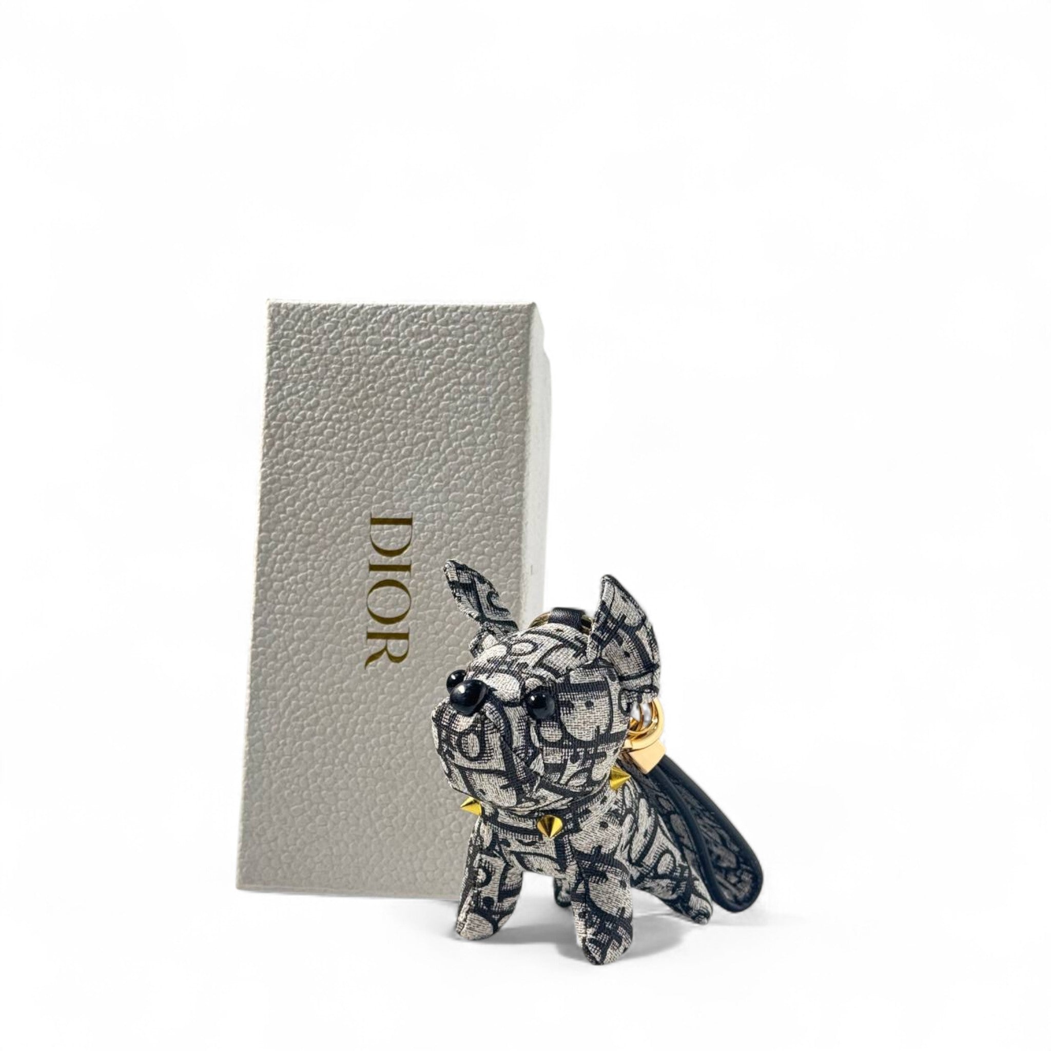 ✨ Dior-Inspired French Bulldog Keychain – Oblique Monogram Pup with Gold Collar 💼