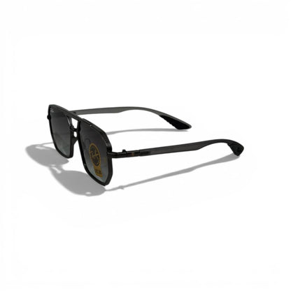 Ray-Ban Black Geometric Aviator Sunglasses – G-15 Lens Edition 🕶️🖤
