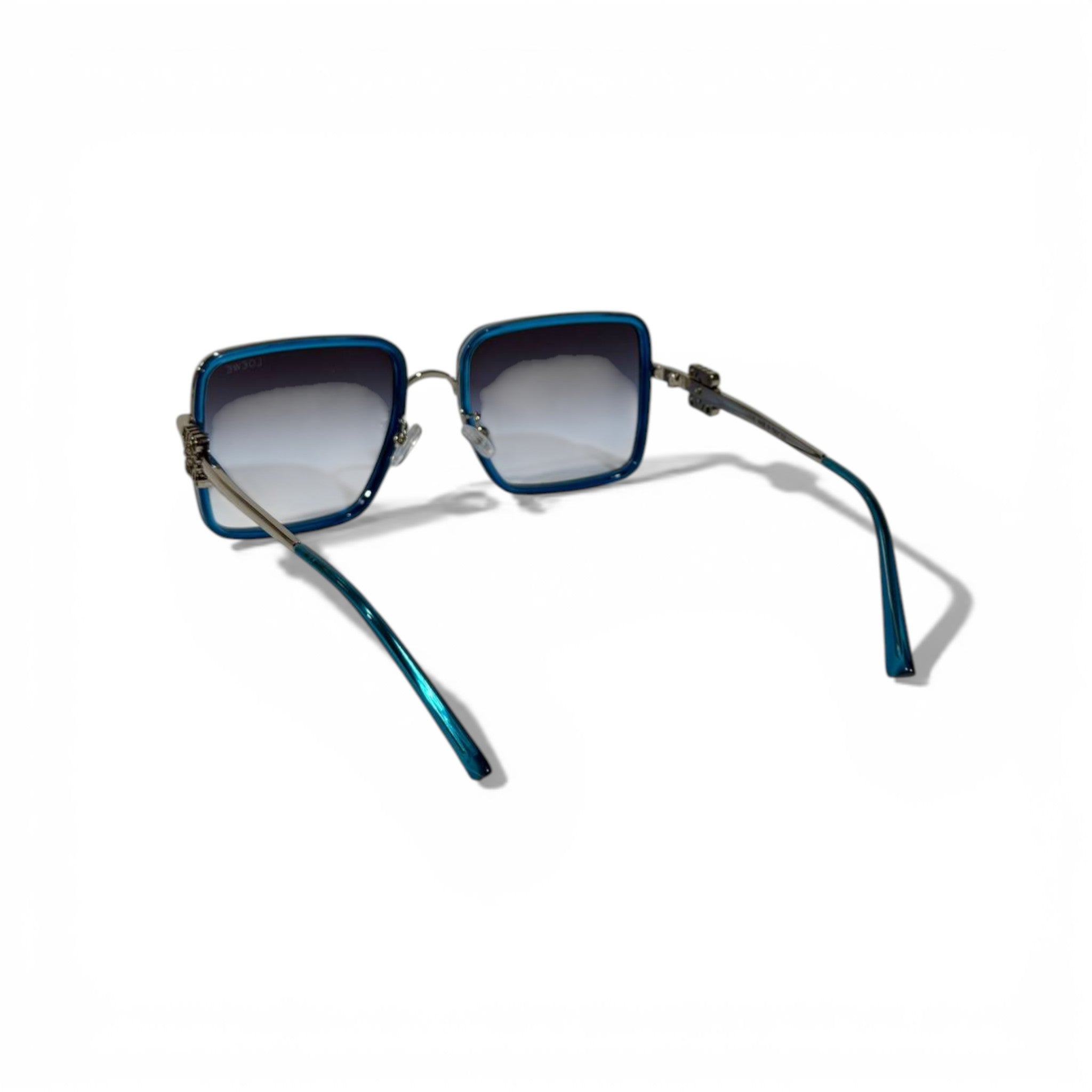 Loewe Oversized Square Sunglasses – Blue Gradient Edition 💙🕶️