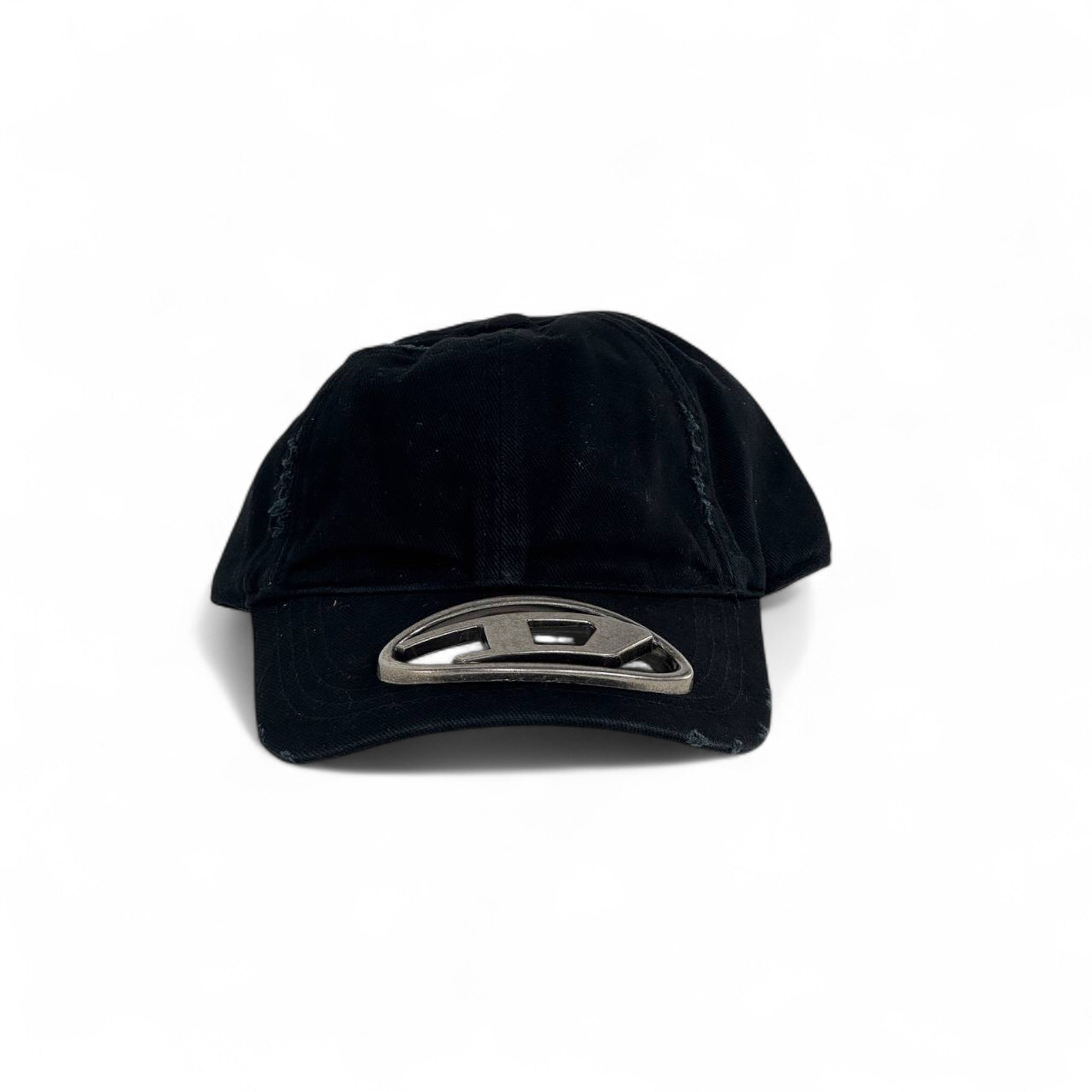 🖤 Diesel Black Metal Logo Baseball Cap – Luxury Streetwear