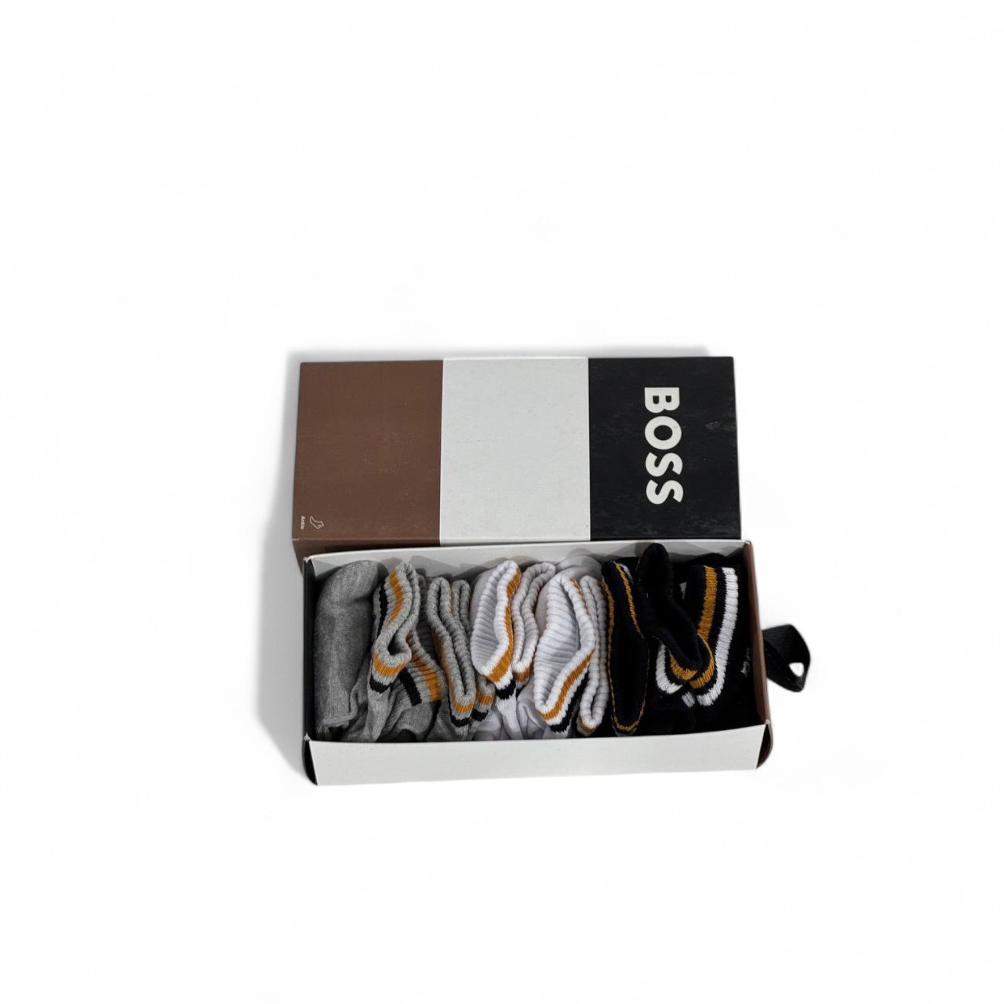 🧦 Hugo Boss Low-Cut Socks Set – 6 Pairs (White, Grey, Black) ✨
