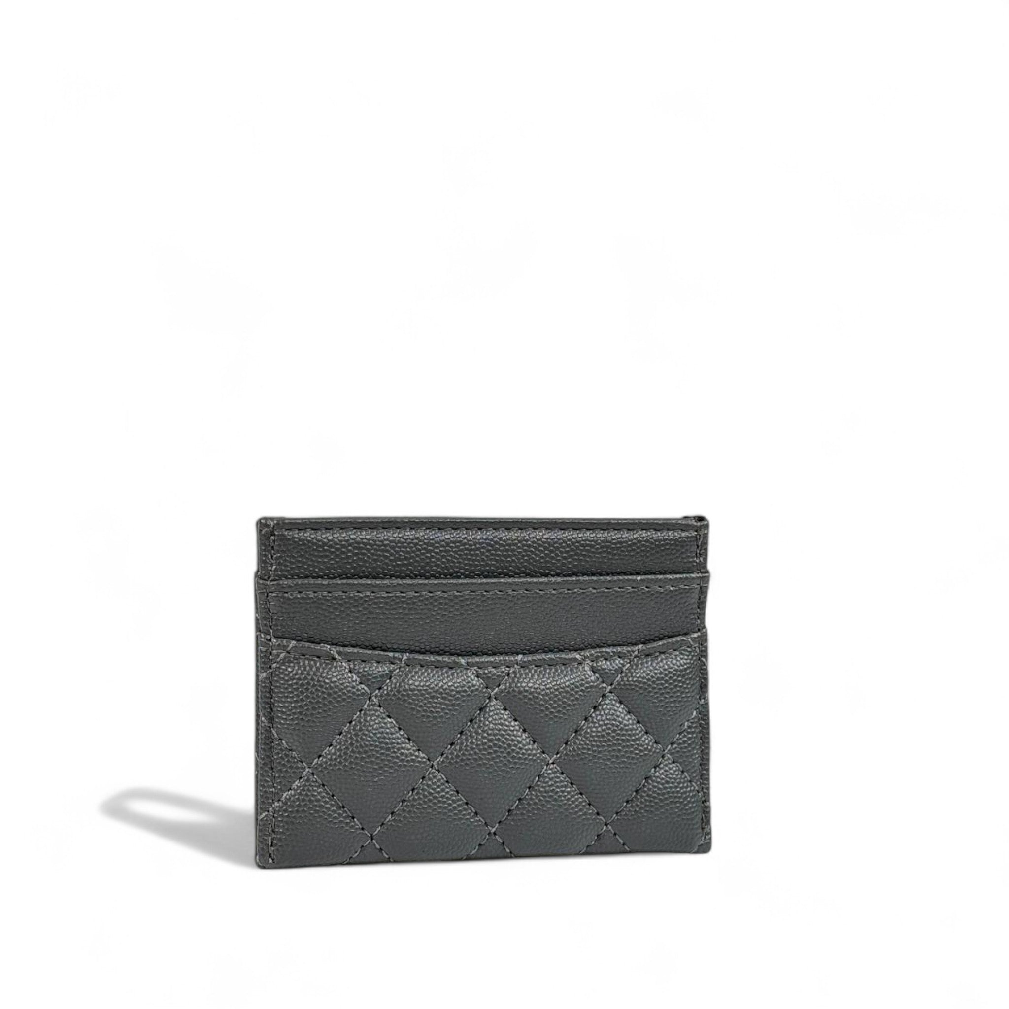 🖤 Chanel Quilted grey Leather Card Holder – Gold CC Logo