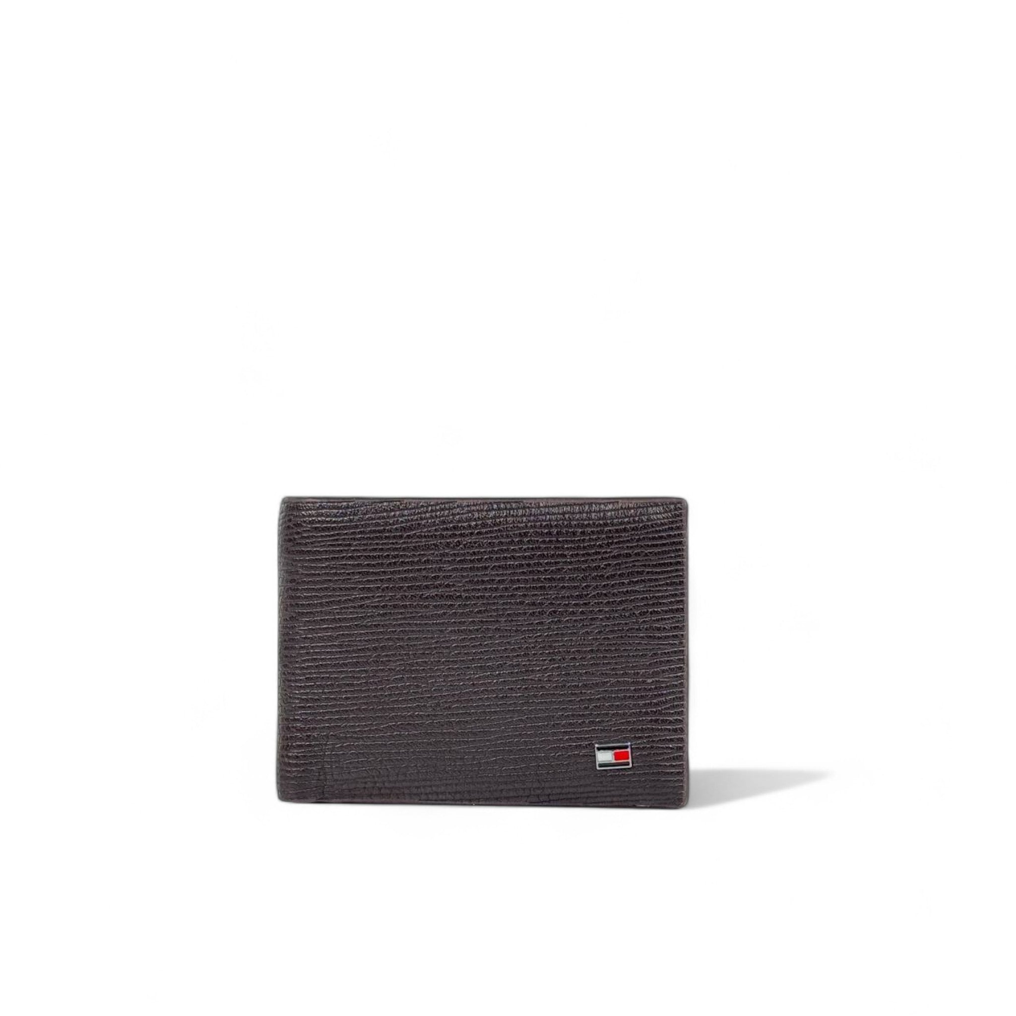 🤎 Tommy Hilfiger Brown Textured Leather Bifold Wallet – Flag Logo