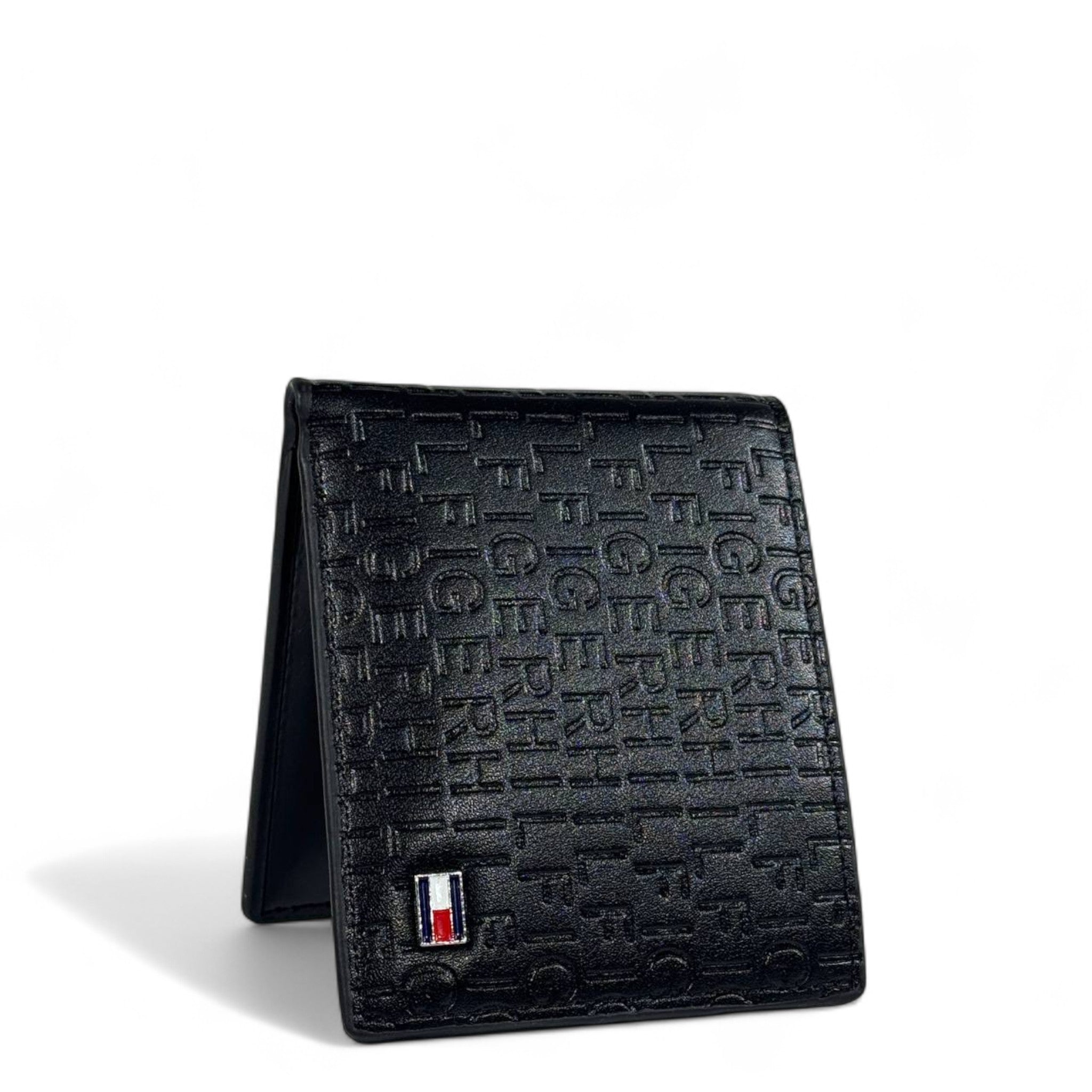 🖤 Tommy Hilfiger Black Embossed Logo Leather Bifold Wallet – Flag Logo