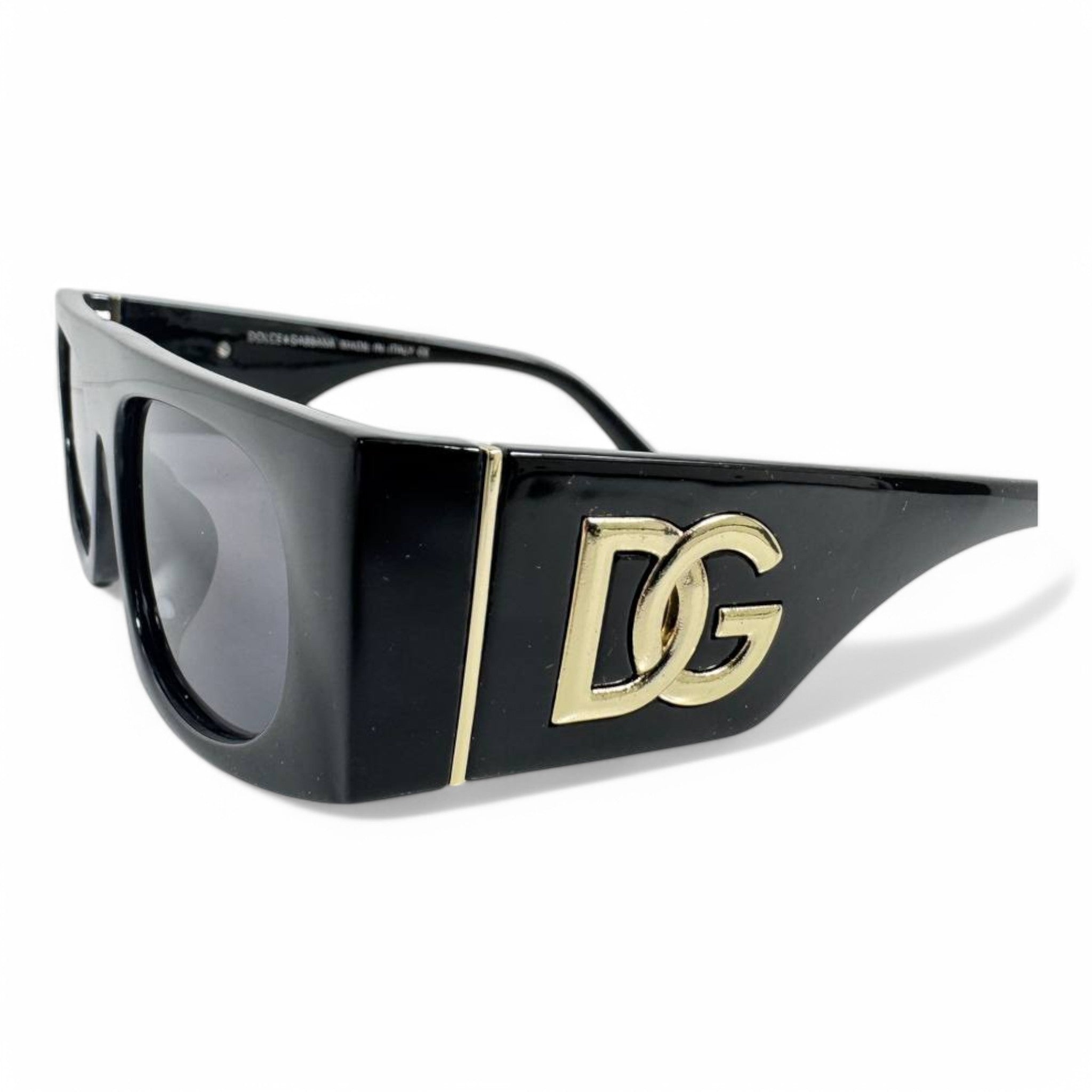 Dolce & Gabbana Oversized Black Sunglasses – Bold Square Frame with Gold DG Logo