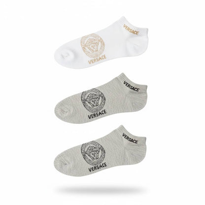 Versace Medusa Logo Ankle Socks – White & Grey 3-Pack ✨