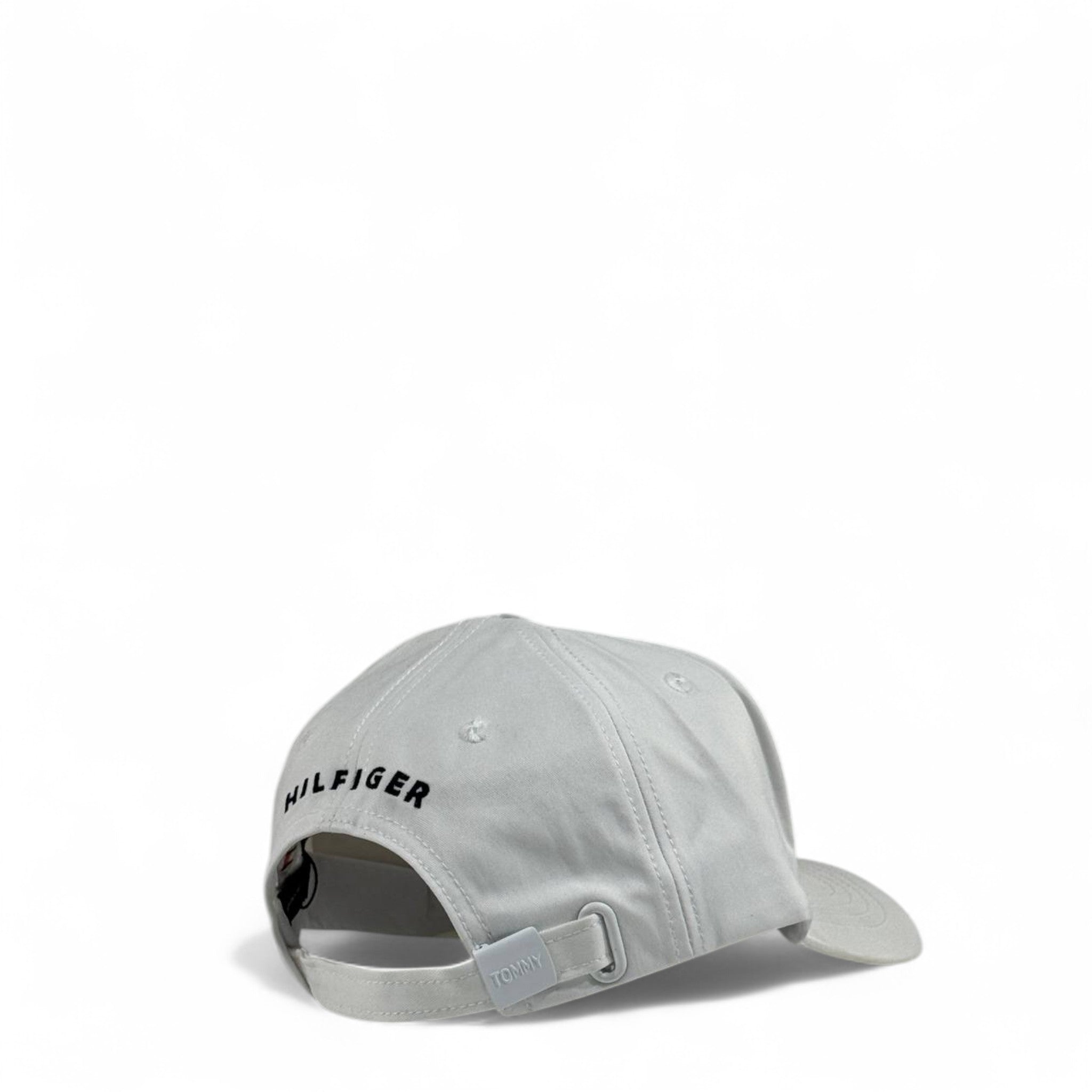 🧢 Tommy Hilfiger Classic Logo Cap | White with Embroidered Design