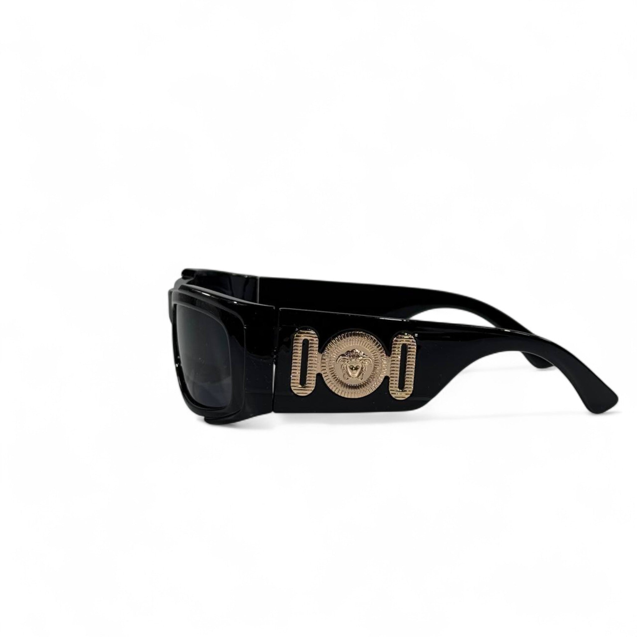🕶️ Versace Medusa Black Sunglasses – Bold Luxury Designer Eyewear 👑✨