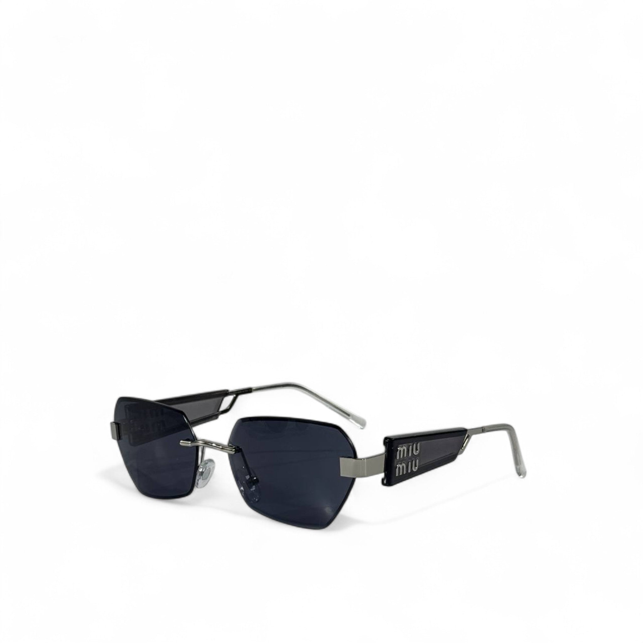 🕶 MIU MIU Geometric Sunglasses – Bold Italian Luxury