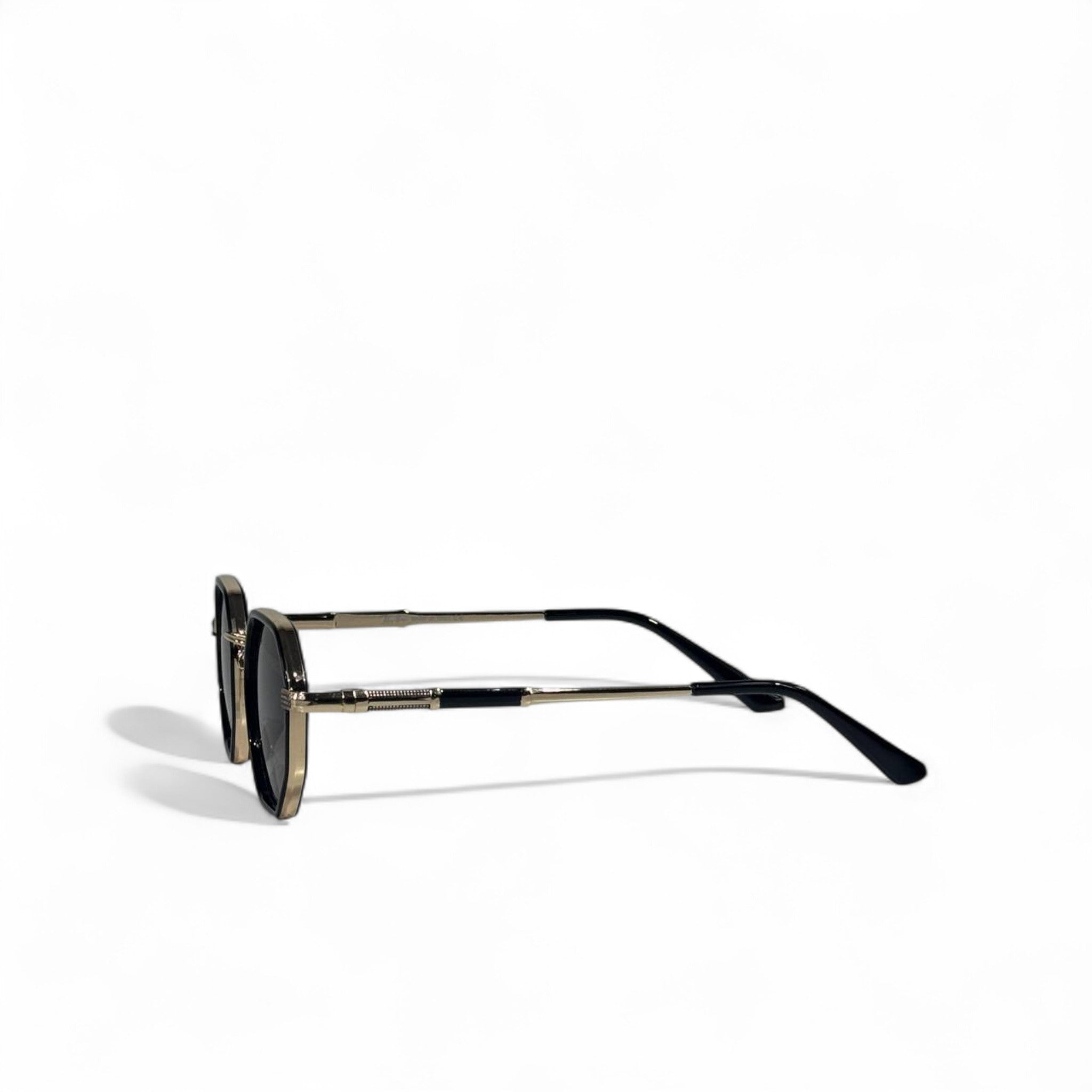 🕶 Ray-Ban Octagon Sunglasses – Iconic Edge